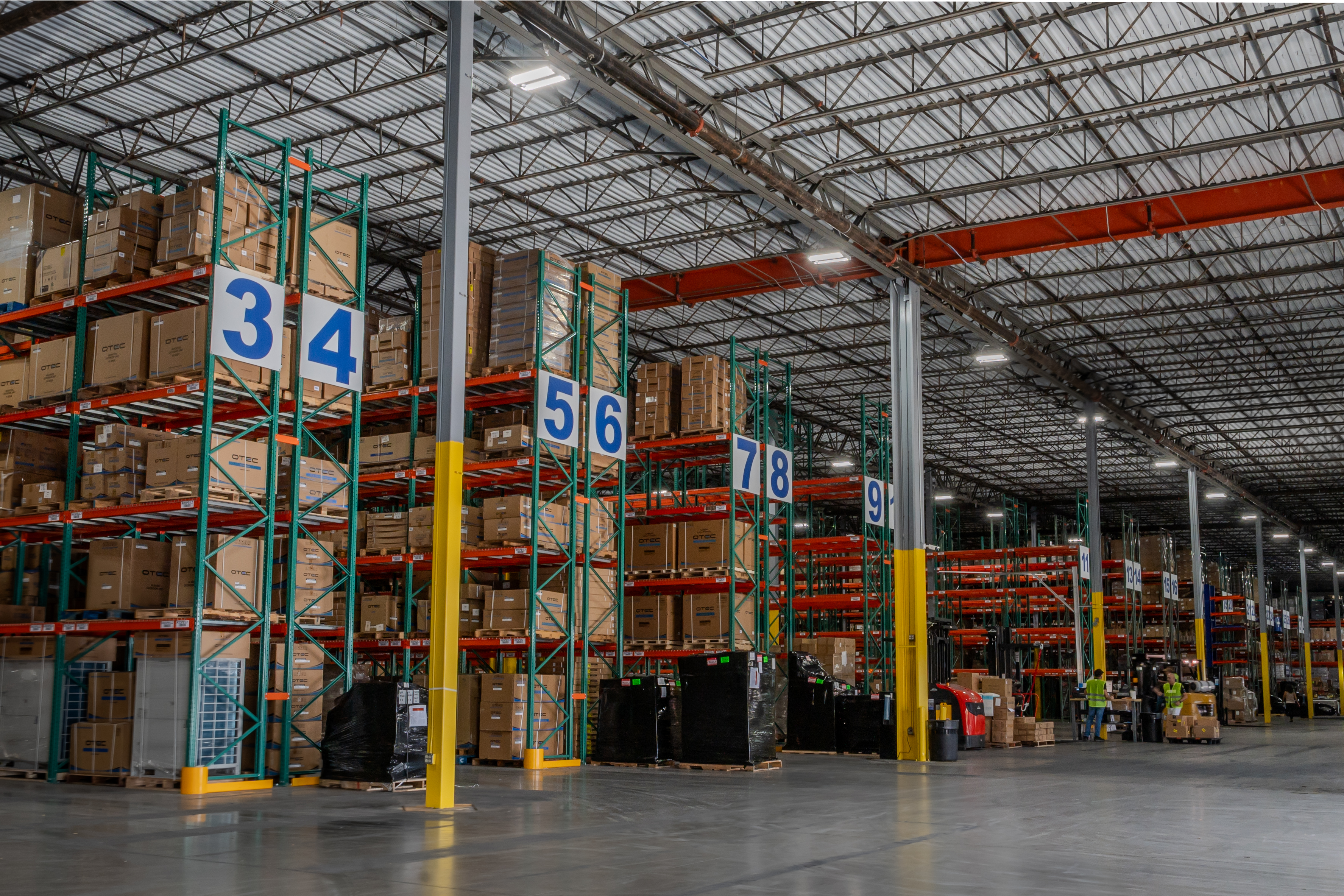 WAREHOUSE & DISTRIBUTION